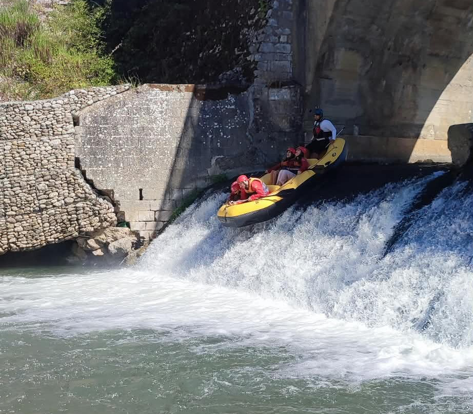 Centro Rafting di Campobase-Pertosa必去景点