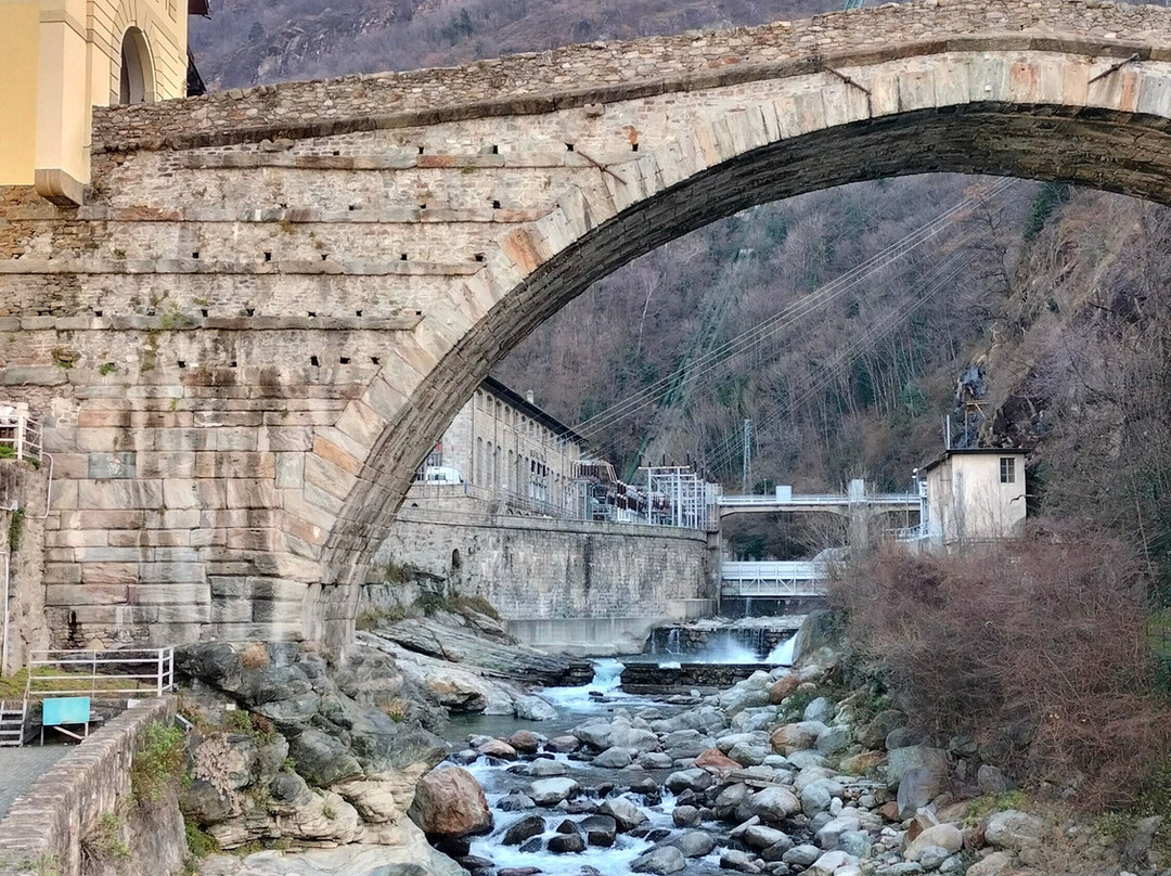 Il ponte romano di Pont-Saint-Martin-Pont-Saint-Martin必去景点