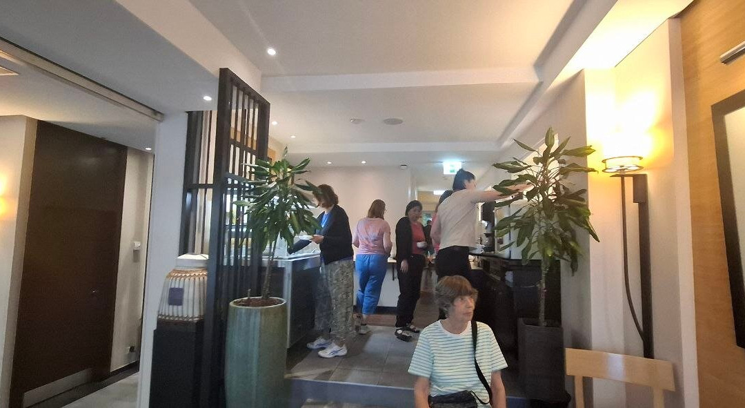 碧玉曼诺特酒店主图