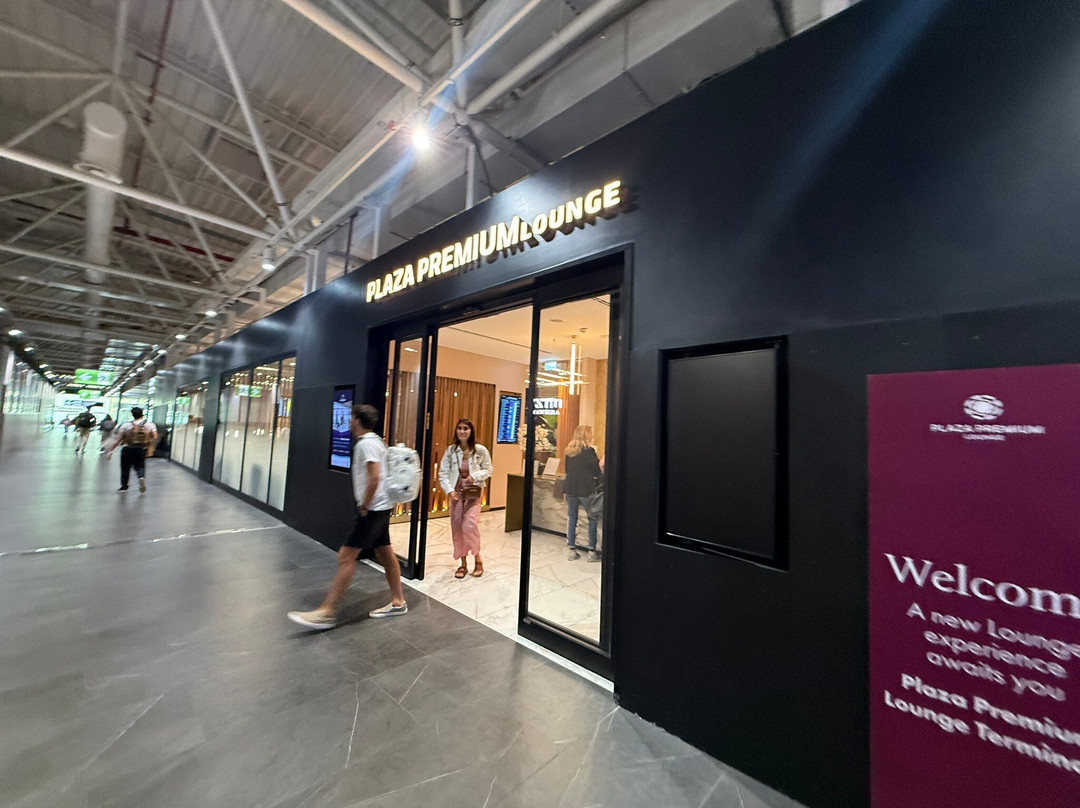 Plaza Premium Lounge (Schengen Area Departures Terminal 1)-菲乌米奇诺必去景点