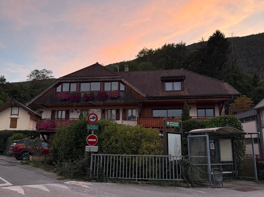 索瑞热杜拉克住宿加早餐旅馆主图