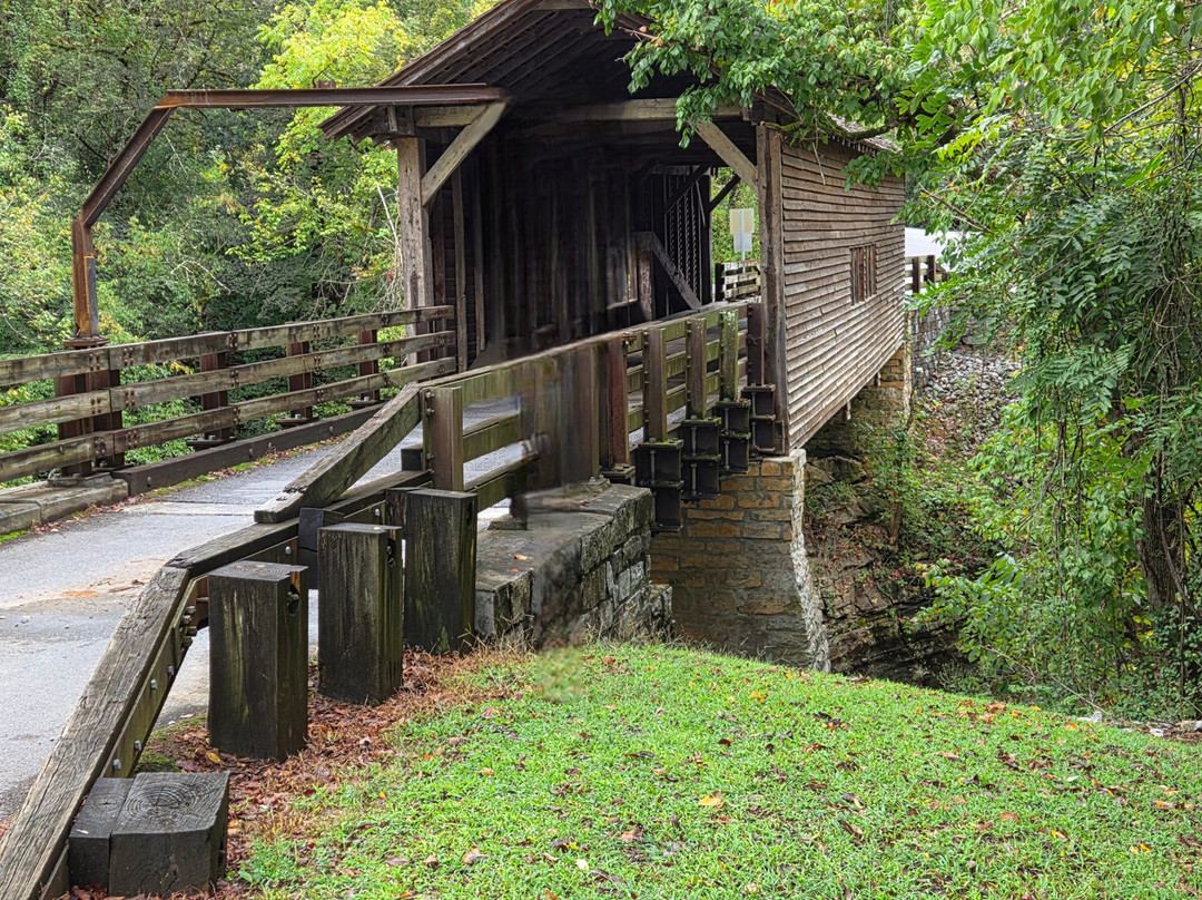Harrisburg Covered Bridge-塞维尔维尔必去景点