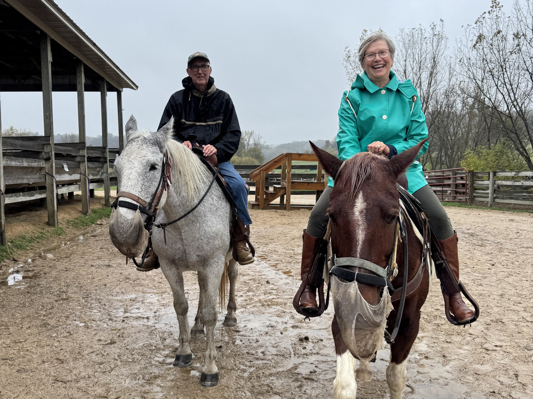 Shenandoah Riding Center-加利纳必去景点