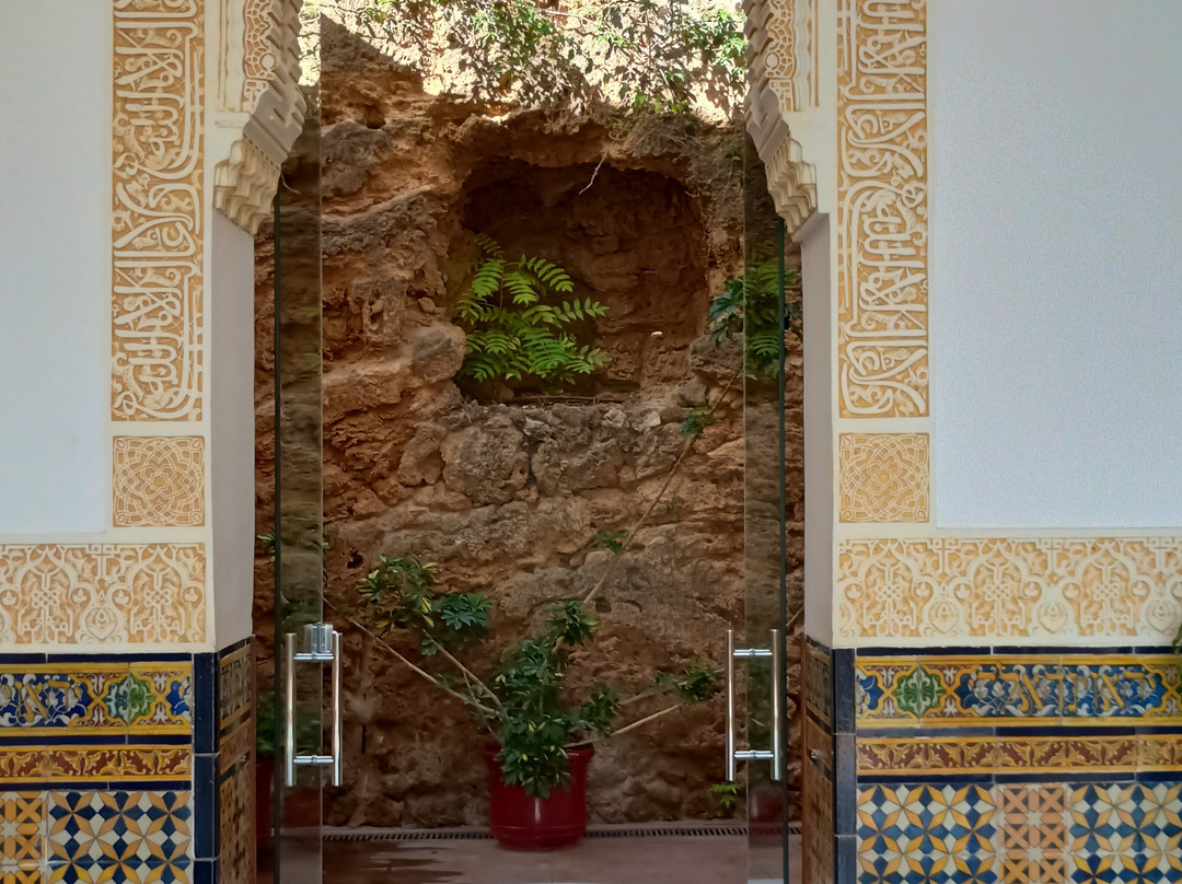 Casa de los Navajas-托雷莫里诺斯必去景点
