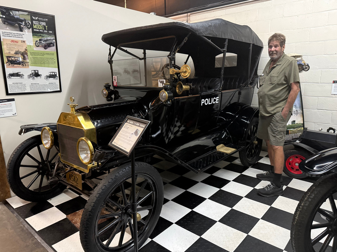 Miles Through Time Automotive Museum-Clarkesville必去景点