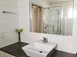 舒适瓦南布尔国际酒店主图