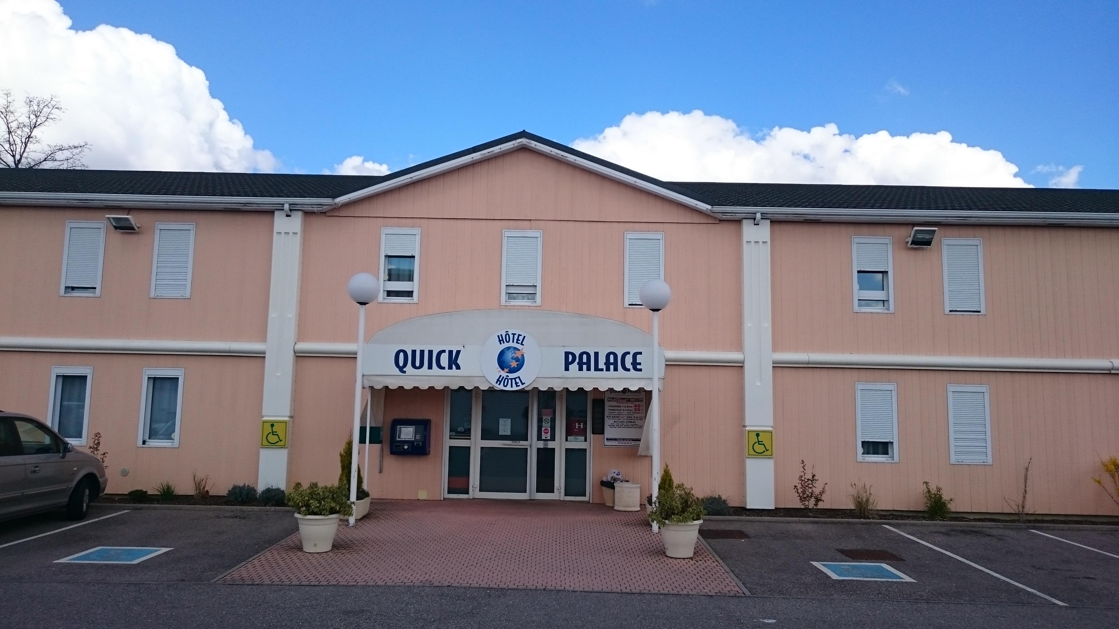 Quick Palace Nancy-客卧