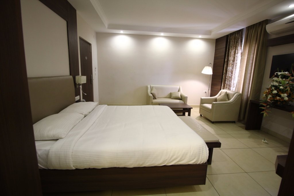 Vels Hotel-官方