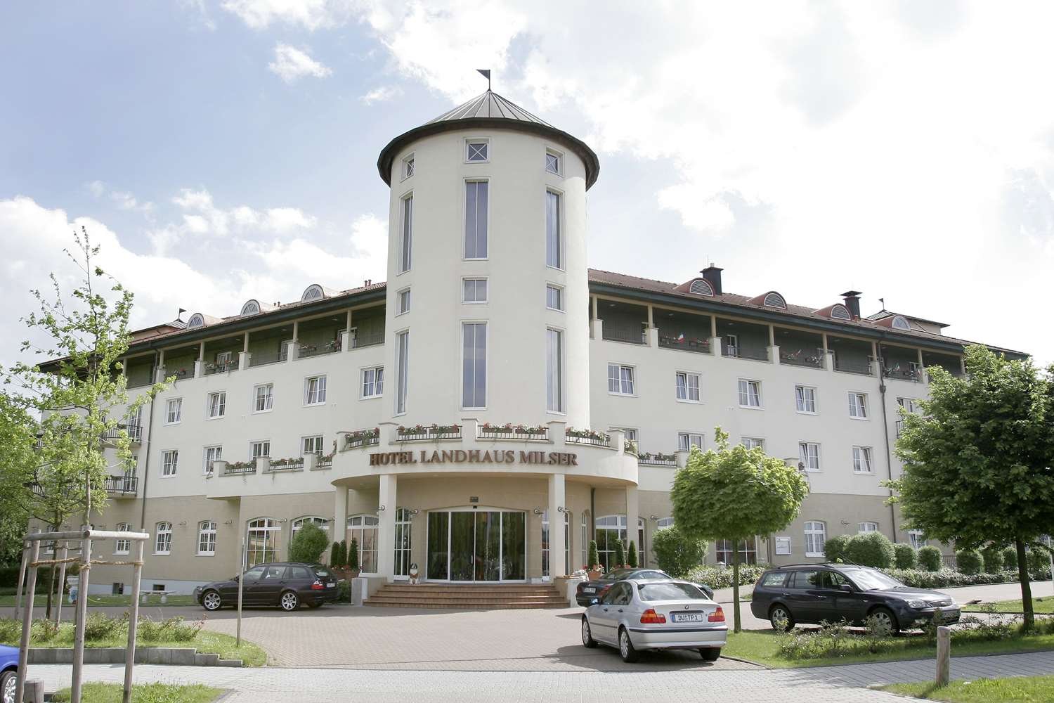 Hotel Landhaus Milser-官方