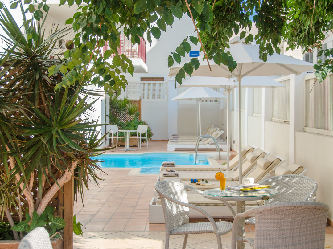 Aeolis Boutique Hotel