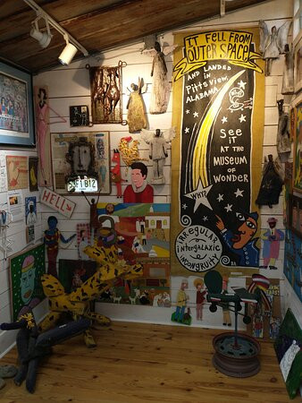 The Small Museum of Folk Art-Pittsboro必去景点