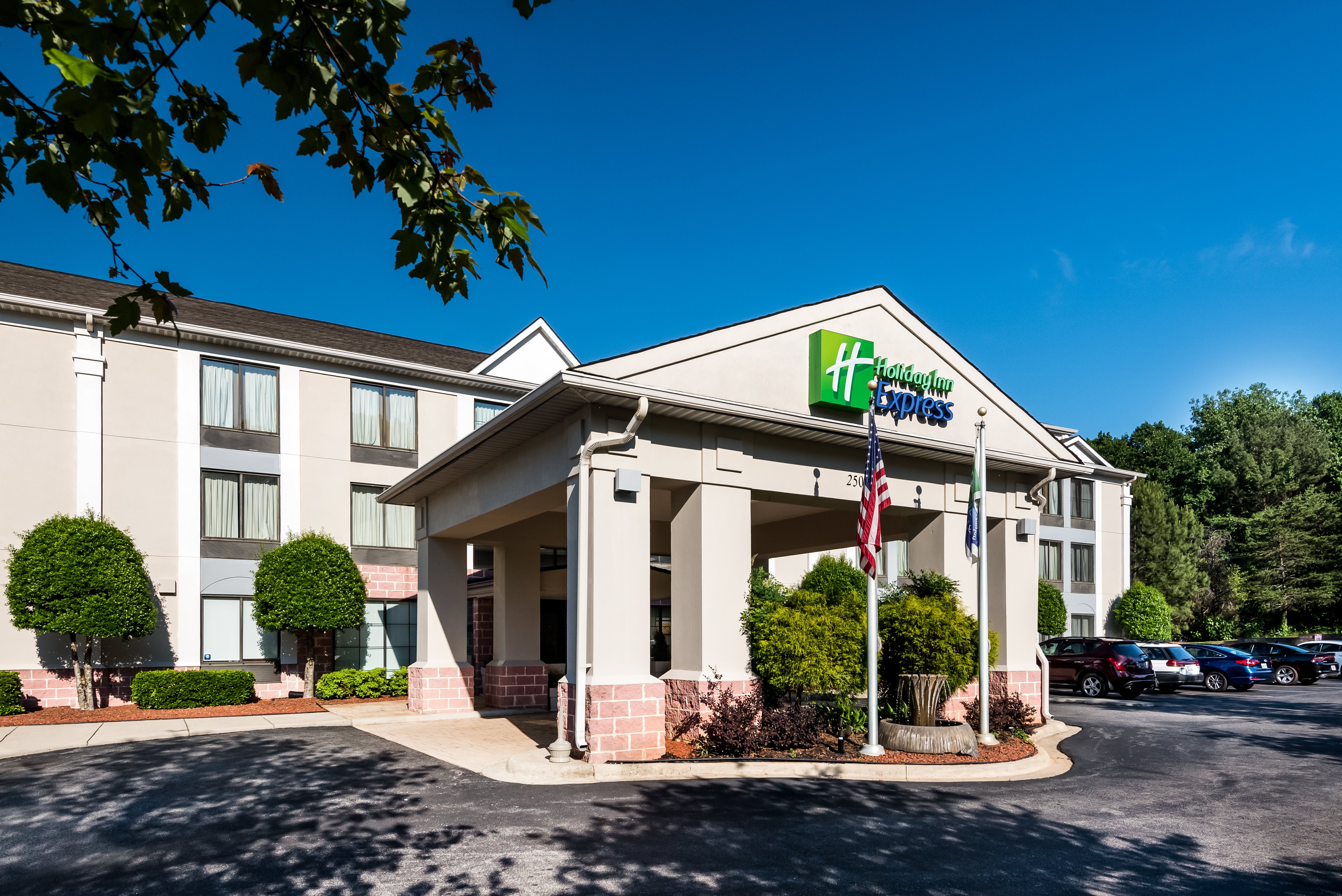 Holiday Inn Express & Suites Charlotte Arpt-belmont By IHG-官方