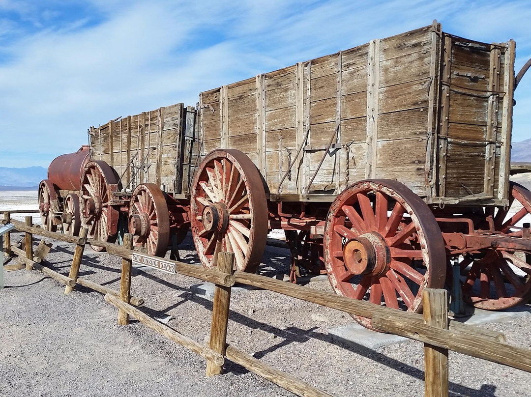 Furnace Creek旅游景点-Harmony Borax Works