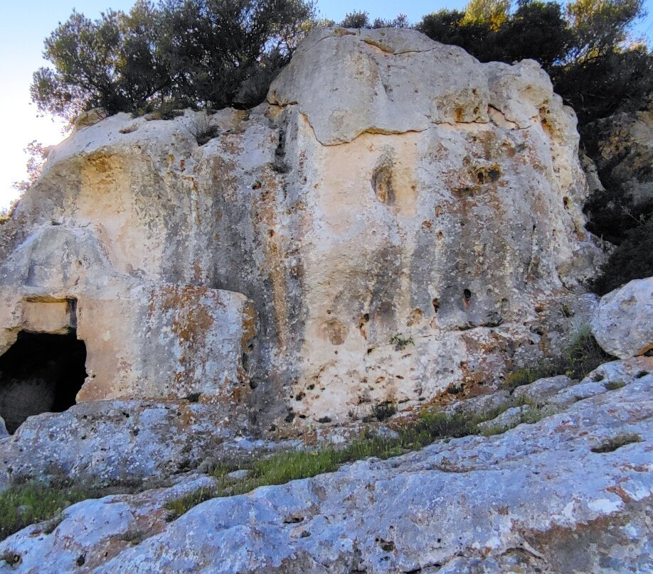 Necropoli ipogea Mesu'e Montes