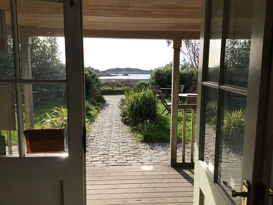 Bryher Shop-Bryher必去景点