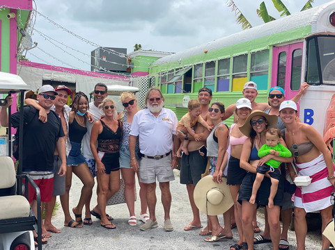 Pig Beach Bahamas Tours-Spanish Wells必去景点