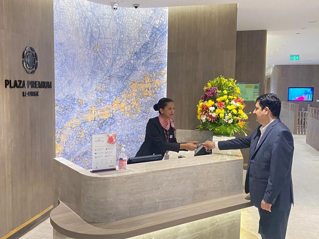 Plaza Premium Lounge Domestic Departures景点图片