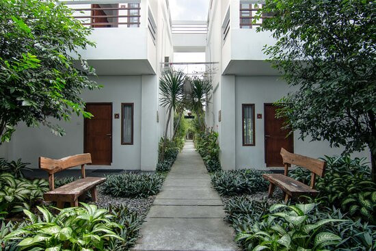 Diva Lombok Resort & Bintang Cafè主图