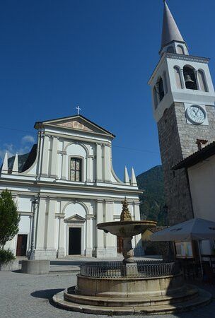 Parrocchia di Beata Vergine del Rosario e San Daniele Profeta景点图片