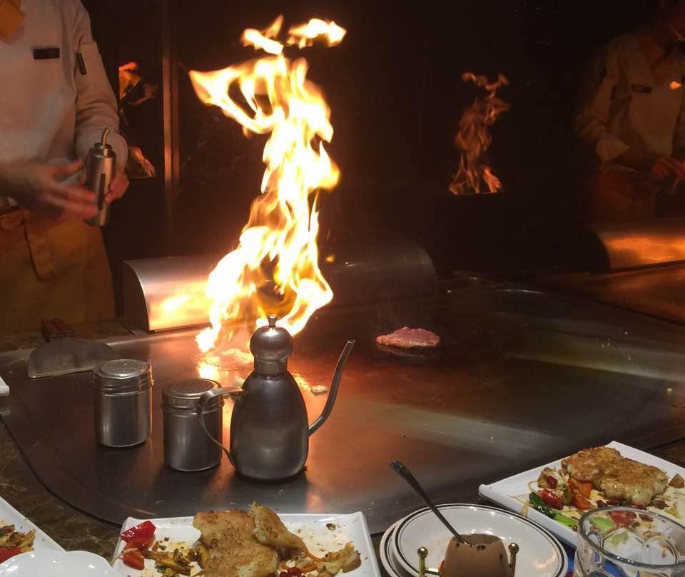 雅玛花式铁板烧餐厅(好运街店)主图