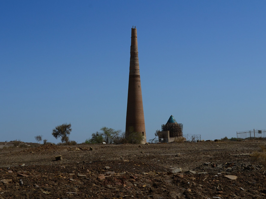 Kutlug Timur Minaret