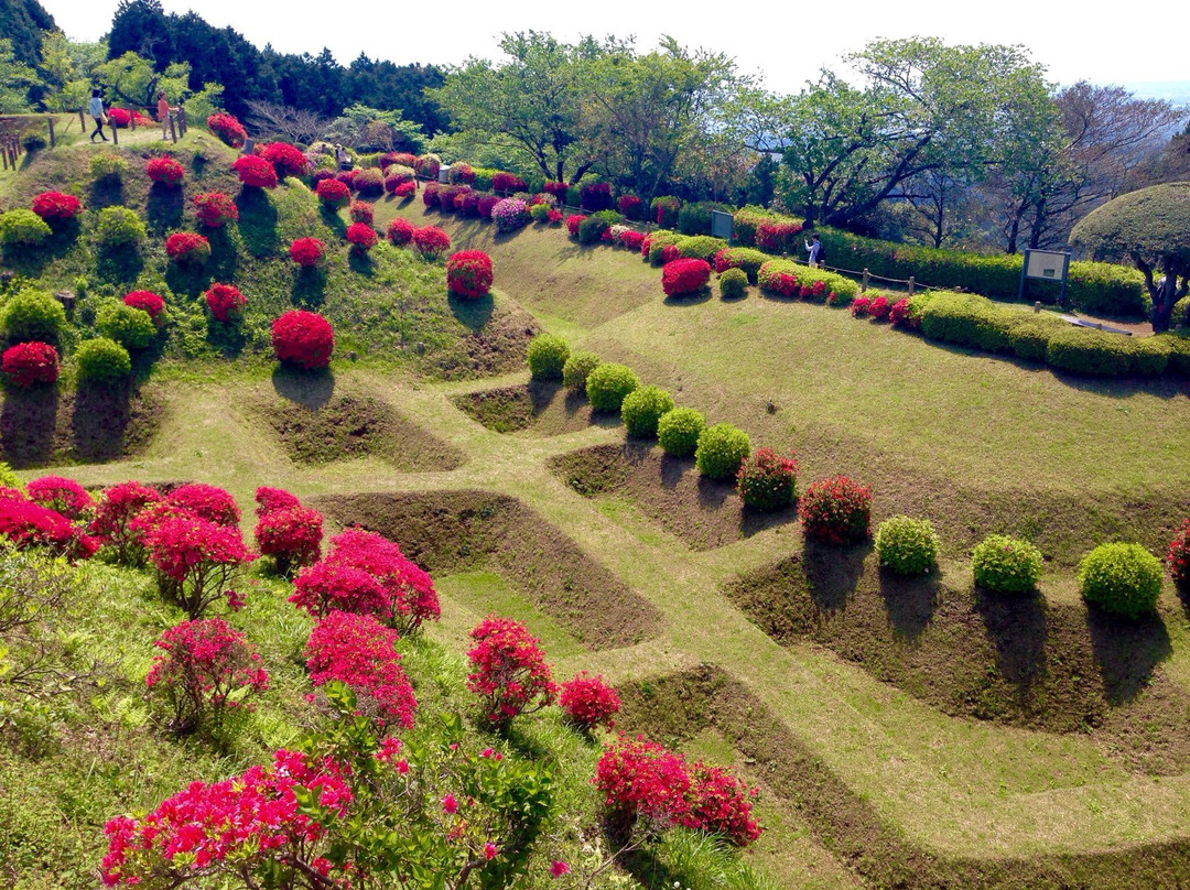 Yamanaka Castle Ruins景点图片