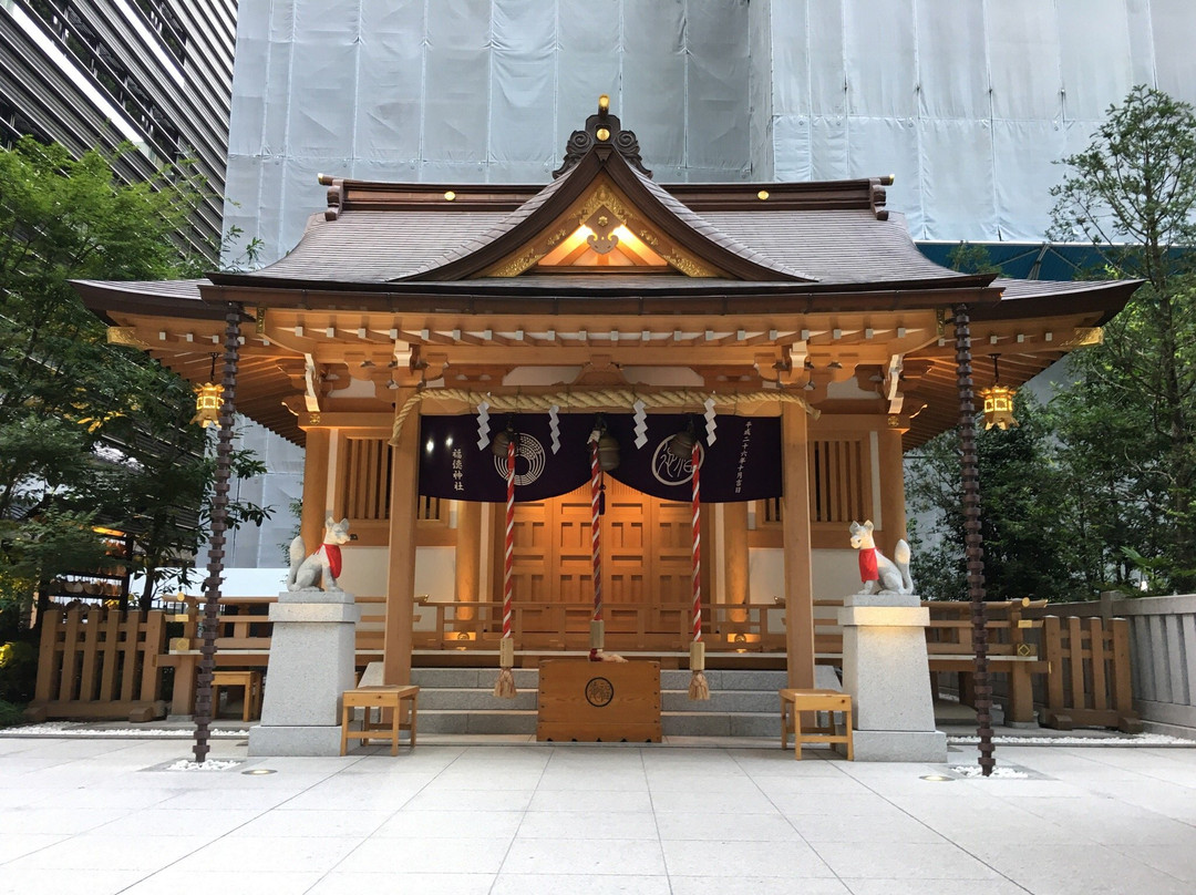 Fukutoku Shrine景点图片