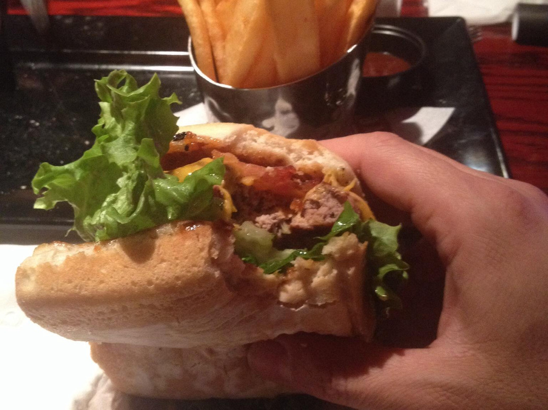 Red Robin Gourmet Burgers And Brews