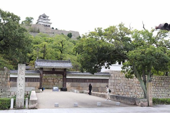 Marugame Castle - Ote Ni No Mon-丸龟市必去景点
