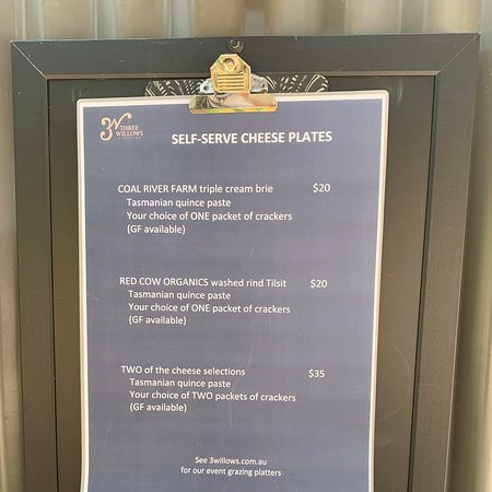 Meander Valley Vineyard-Red Hills必去景点