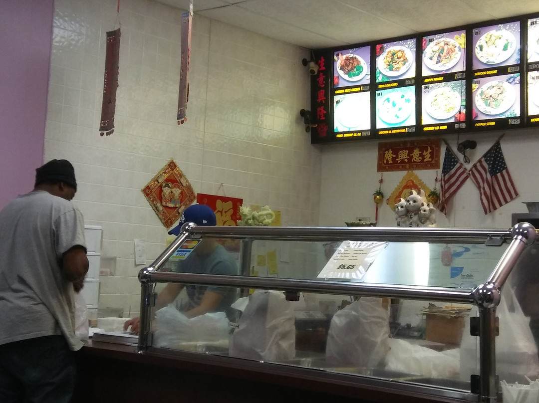 Navarre餐馆和美食-Xin Xin