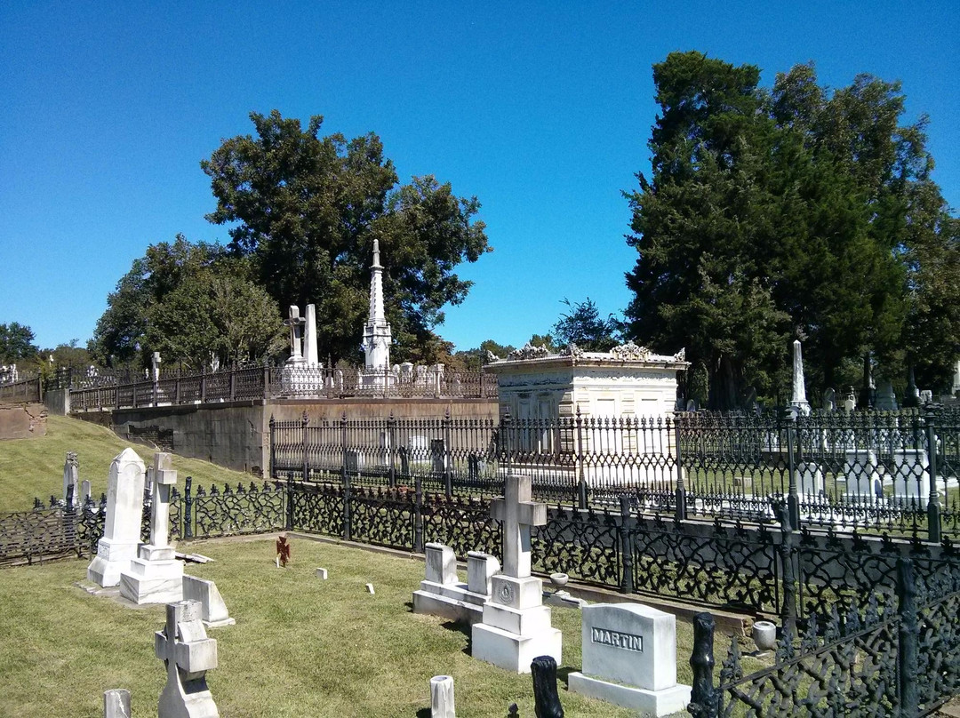 Historic Natchez Cemetery景点图片