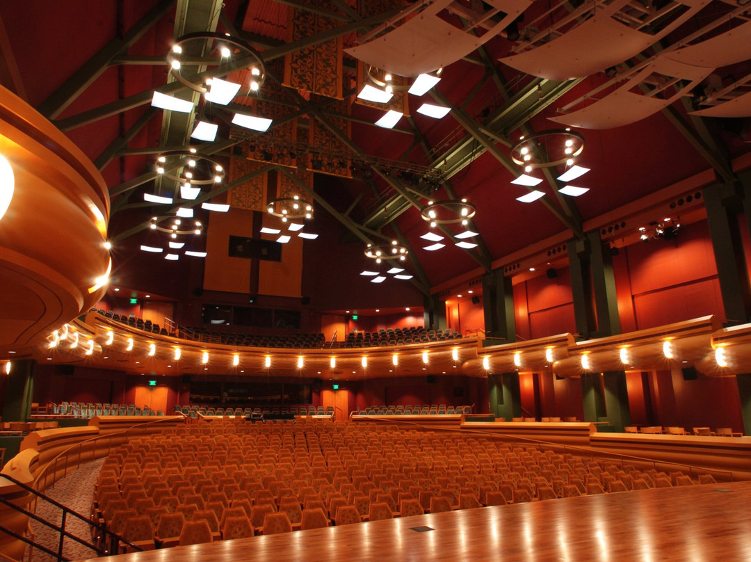 Saint Marys  Saint Joseph County旅游景点-DeBartolo Performing Arts Center