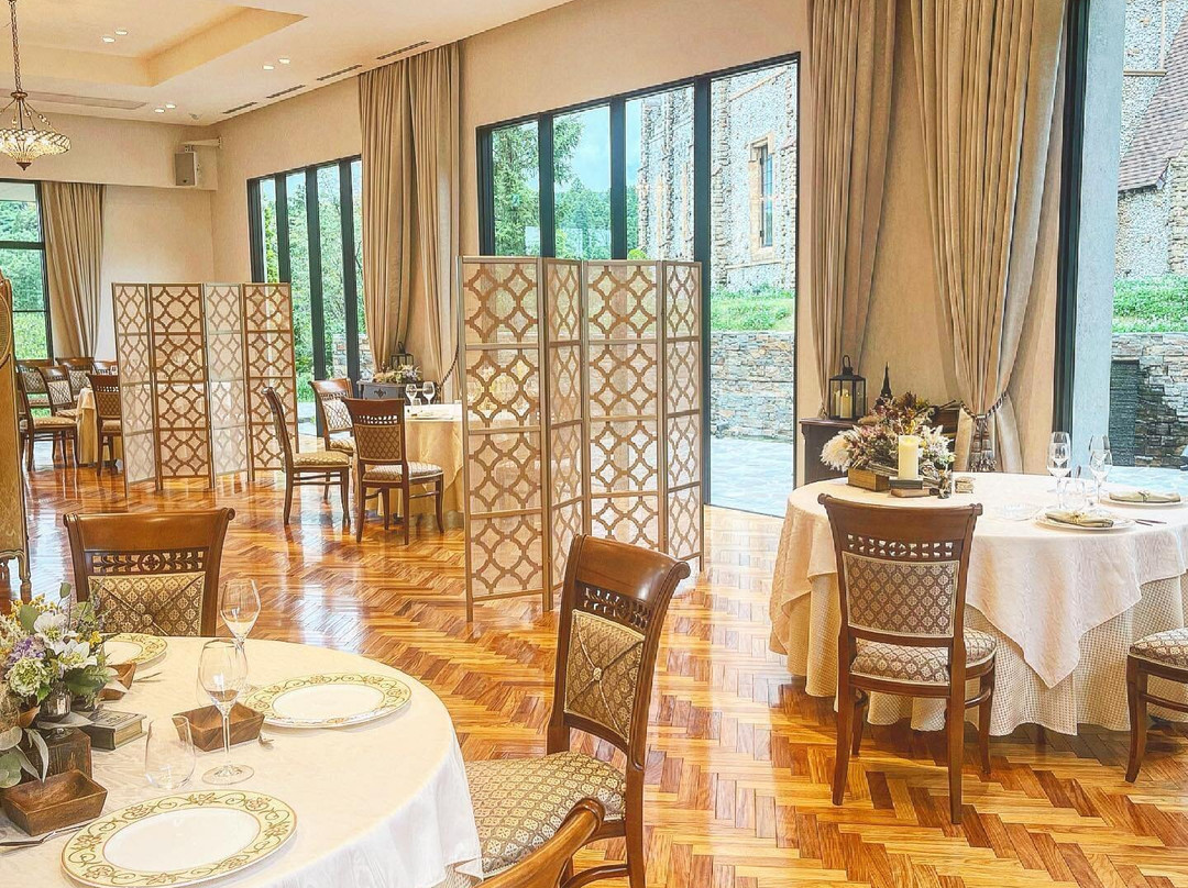 森の教会 レストラン マリーアンジュ