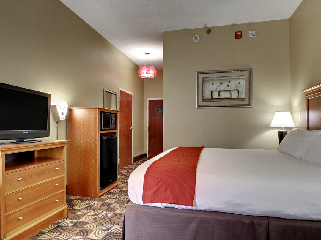 Holiday Inn Express Hurricane Mills (Waverly) by IHG主图