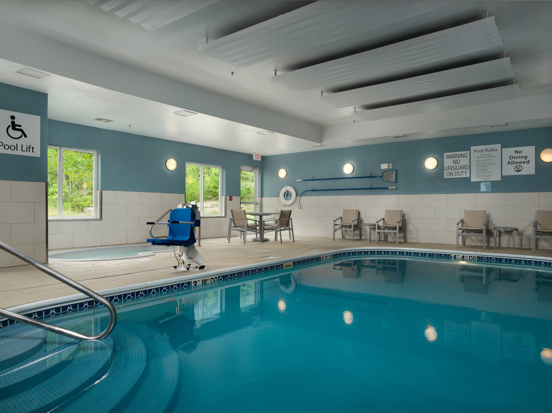 Holiday Inn Express & Suites Independence-kansas City By IHG主图