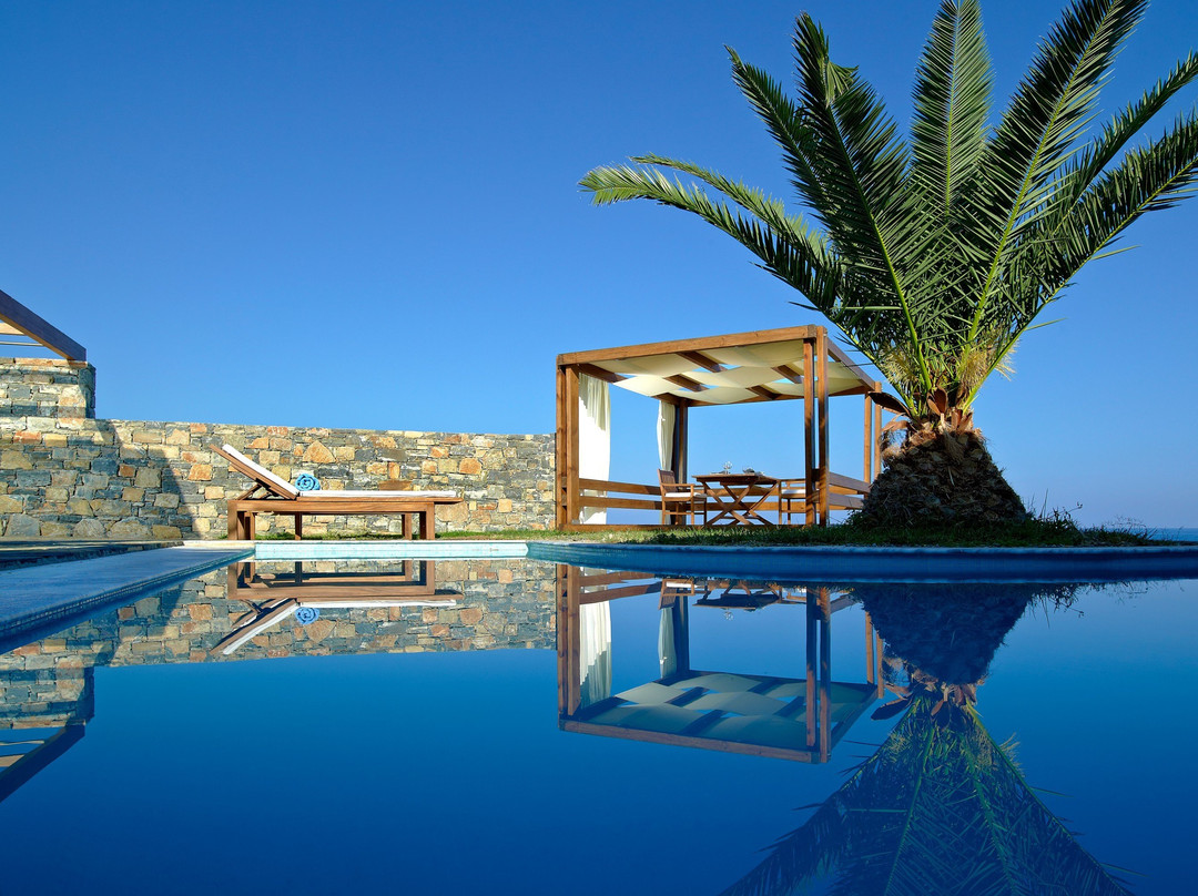 St.Nicolas Bay Resort Hotel & Villas主图