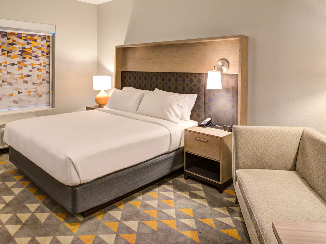 Holiday Inn & Suites Houston West - Katy Mills By IHG主图