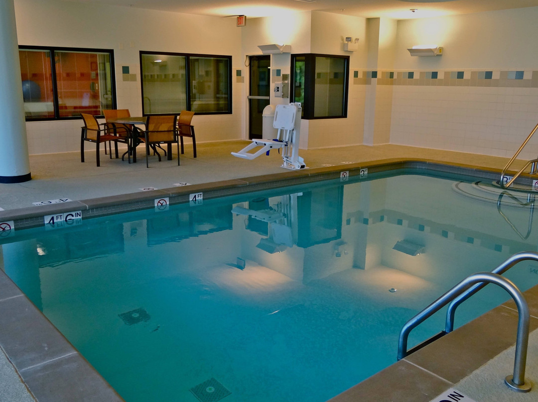 克拉克斯维尔万怡酒店主图