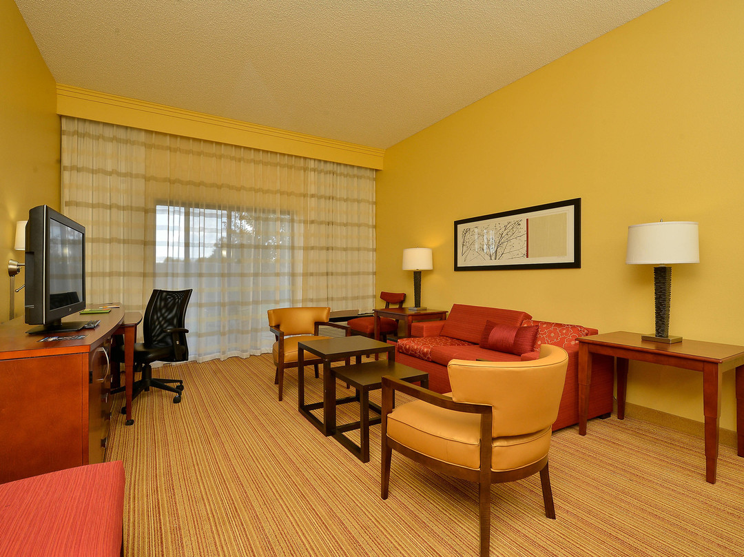 本顿维尔万怡酒店主图