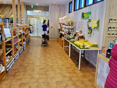 沙拉农场-八幡平市必去景点