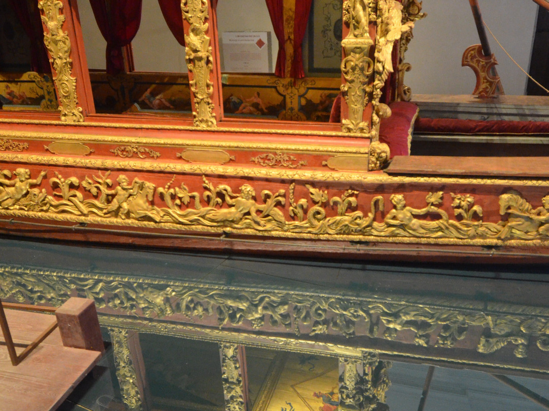 Il Bucintoro dei Savoia-韦纳里亚雷亚莱必去景点