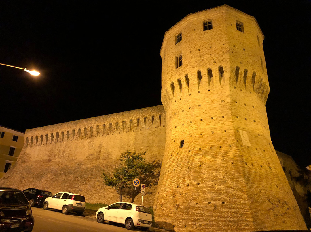 Torrione di Mezzogiorno景点图片