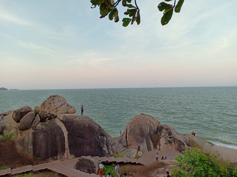 Kao Saen Rock景点图片
