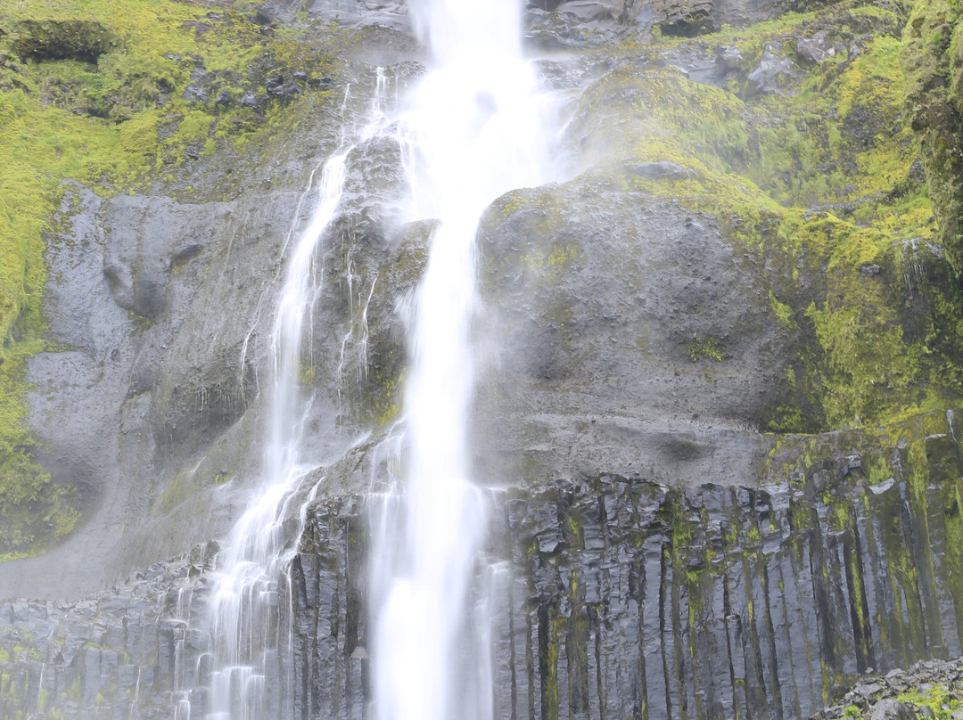 Bjarnarfoss-Snaefellsbaer必去景点