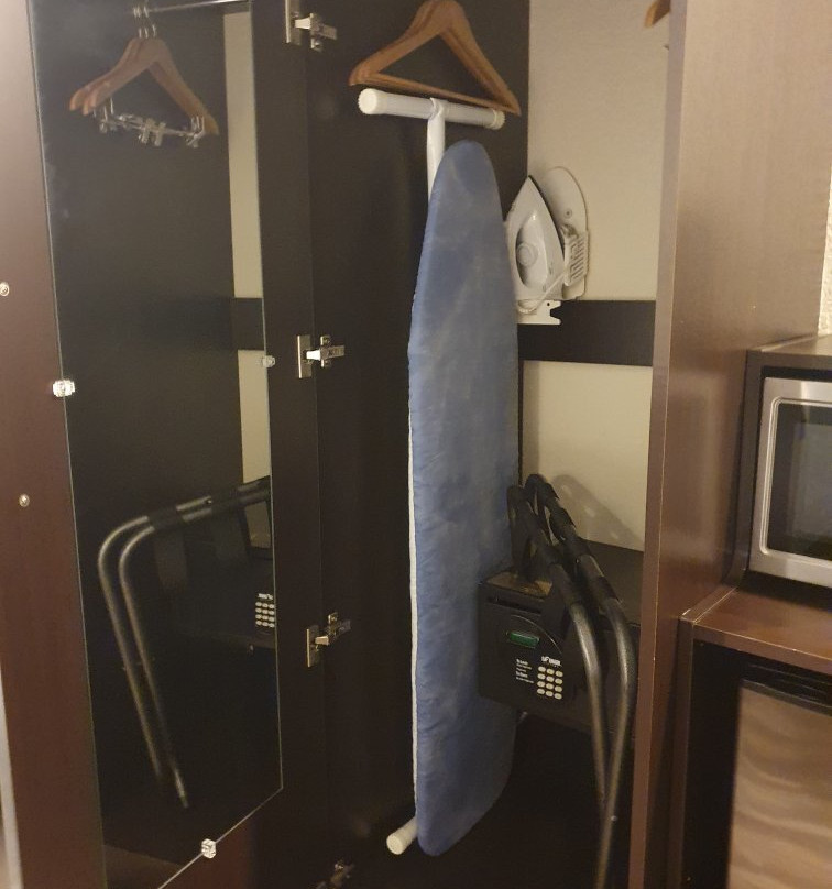 春山 / 威基沃奇温德姆麦克洛特-加龙省套房酒店主图