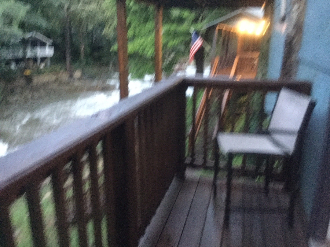 Riverside Lodge at Chimney Rock主图