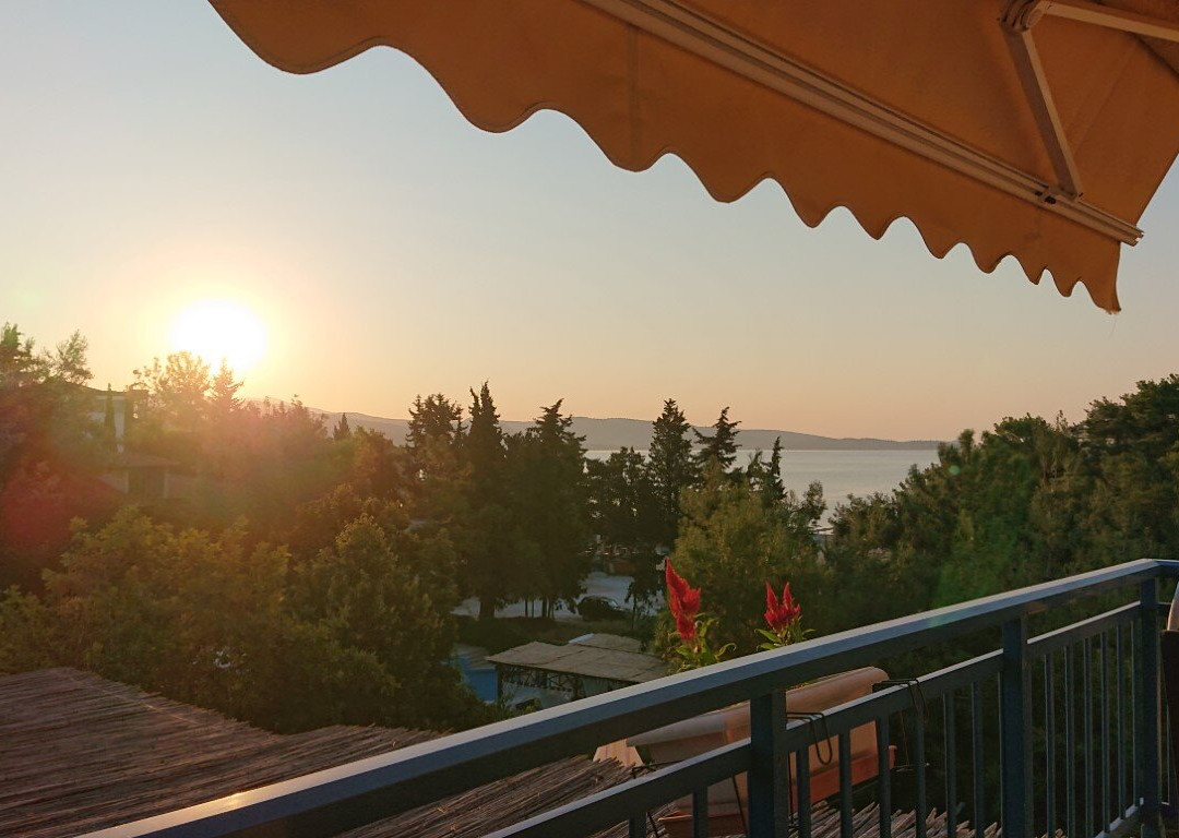 Rodon House Aparthotel主图