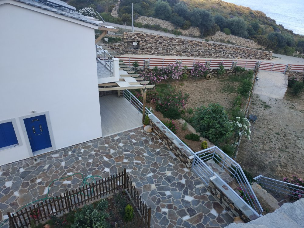 Blue SeaSide Studios主图