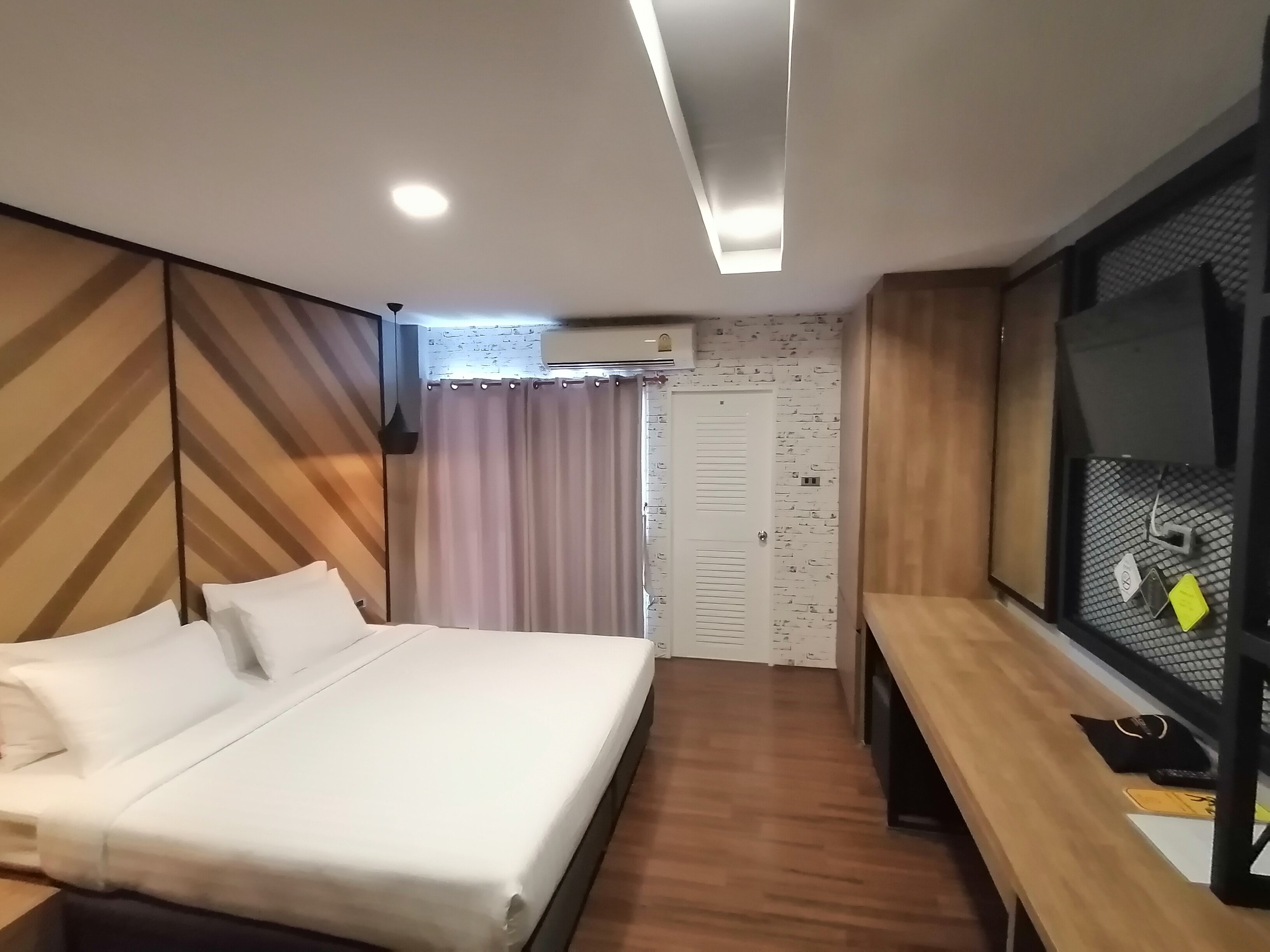 The Circle Hotel-官方